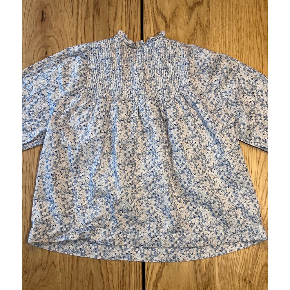J.Crew Liberty Fabric Floral Blouse Womens XS Blue Cottagecore Pintuck Top - Picture 3 of 11